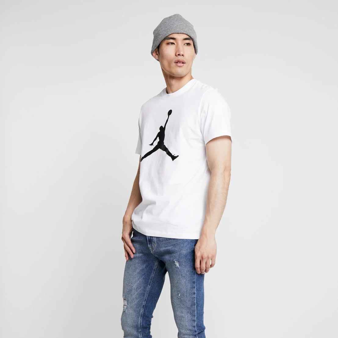 FLIGHT WHITE TEE.